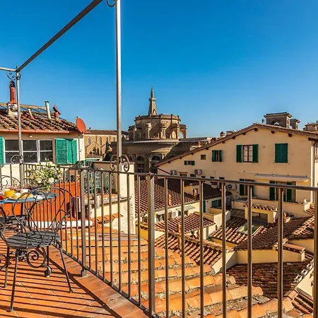 La Dimora Nova With Terrace شقة *